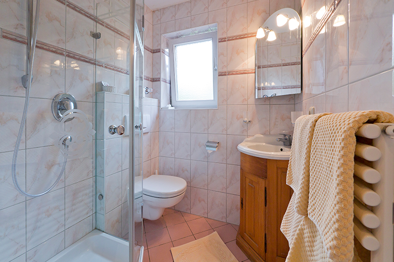 Oldtimer Hotel Buchenhain Munchen Classic Portal