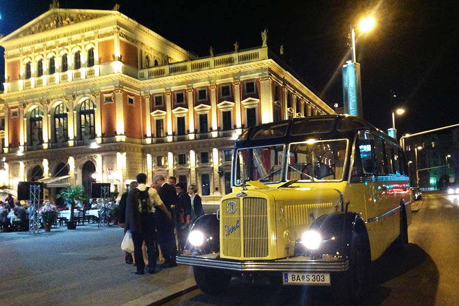 Oldtimer-Bus Vermietung - Österreich | CLASSIC PORTAL