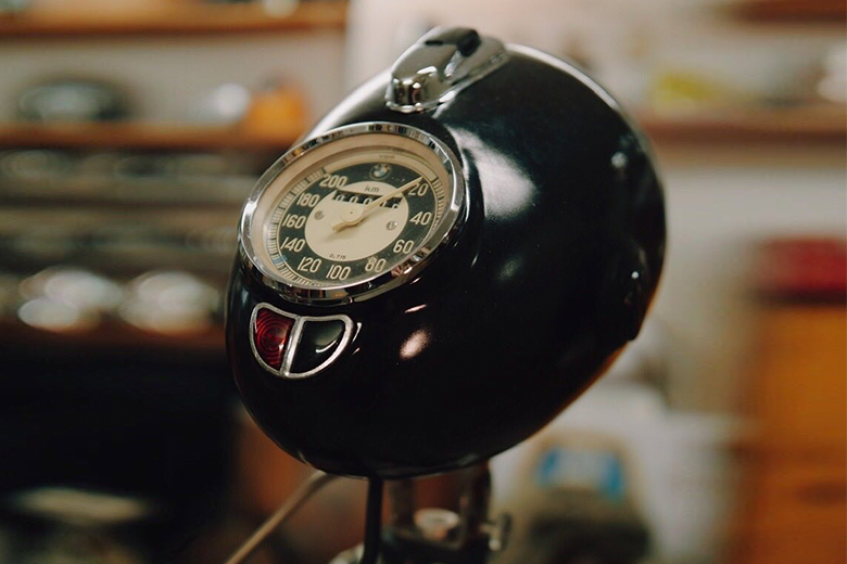 Retro Stehlampe - Oldtimer Scheinwerfer | CLASSIC PORTAL