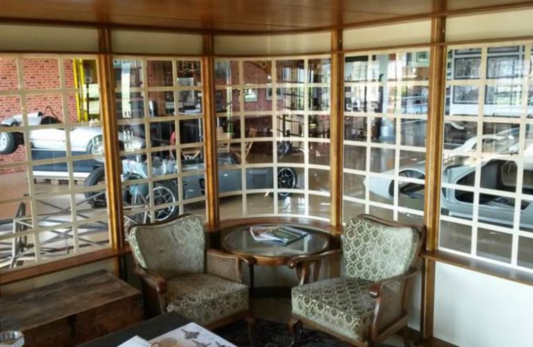 alte-tanke-oldtimer-tankstelle-besuch-beim-profi_classic-portal__0047