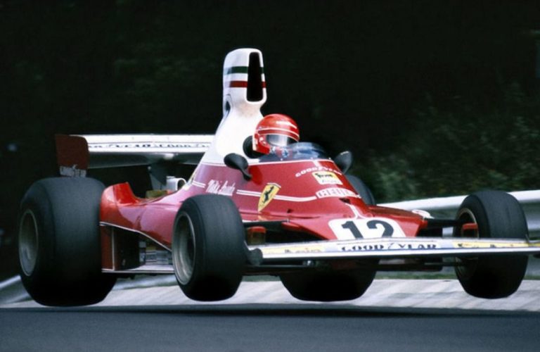 2019 in Monterey versteigert: 1975er Ferrari 312T Formel 1 Rennwagen von Niki Lauda, 5 400 000 Euro.