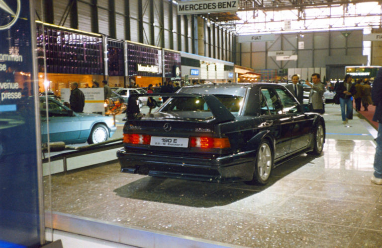 Mercedes-Benz 190 E 2.5-16 Evolution II (1990).