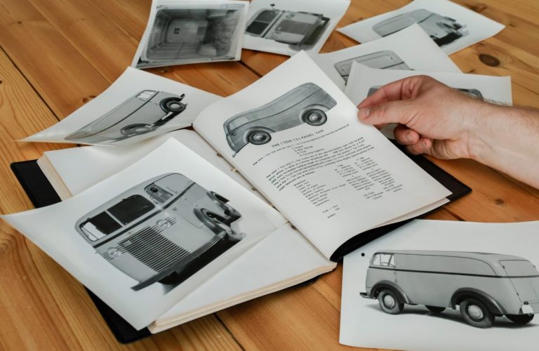 Prototyp eines Opel Blitz Lieferwagen 1,5-23 COE (1937).