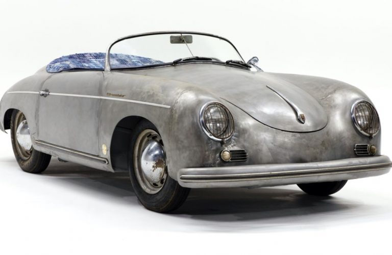 Porsche 356 Bonsai des Künstlers Daniel Arsham.