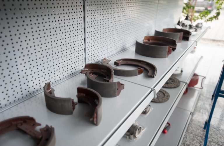 bremsen-schoebel-nuernberg-oldtimer_classic-portal_009-1