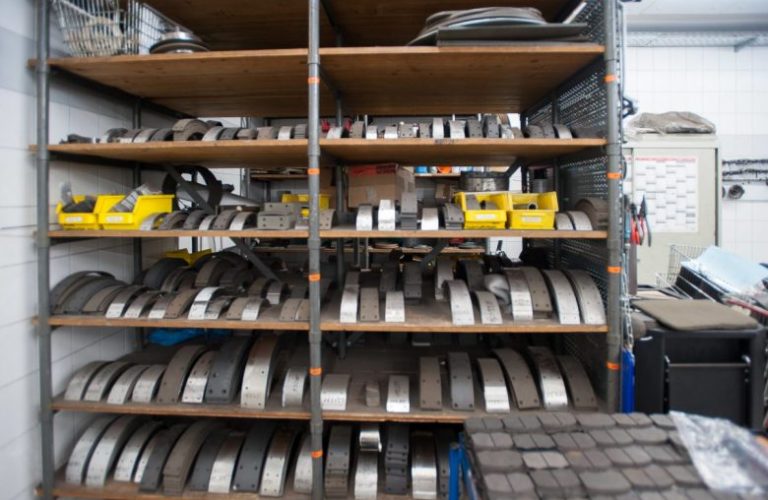 bremsen-schoebel-nuernberg-oldtimer_classic-portal_041