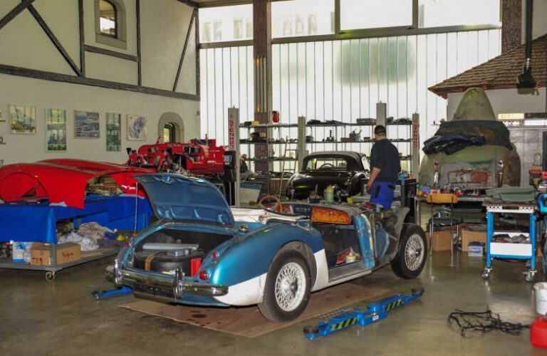 moser-healey_classic-portal_001