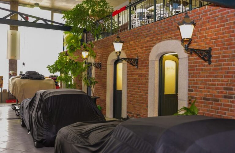 moser-healey_classic-portal_097