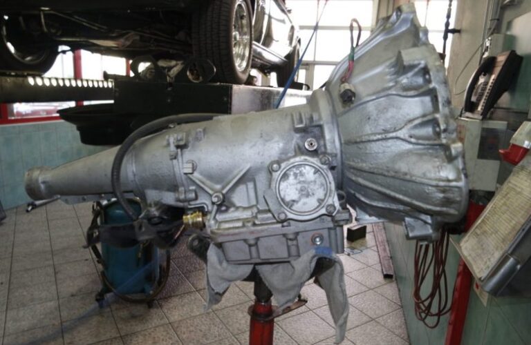 Dieses Getriebe von einem Ford Mustang wurde im Zuge einer Revision erneuert.