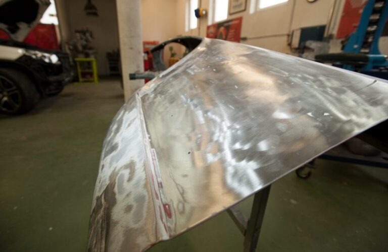 oldieklinik-oldtimer-werkstatt-restauration-salzburg_classic-portal_014