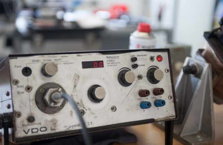 oldtimer-instrumente-dolzer_classic-portal_051