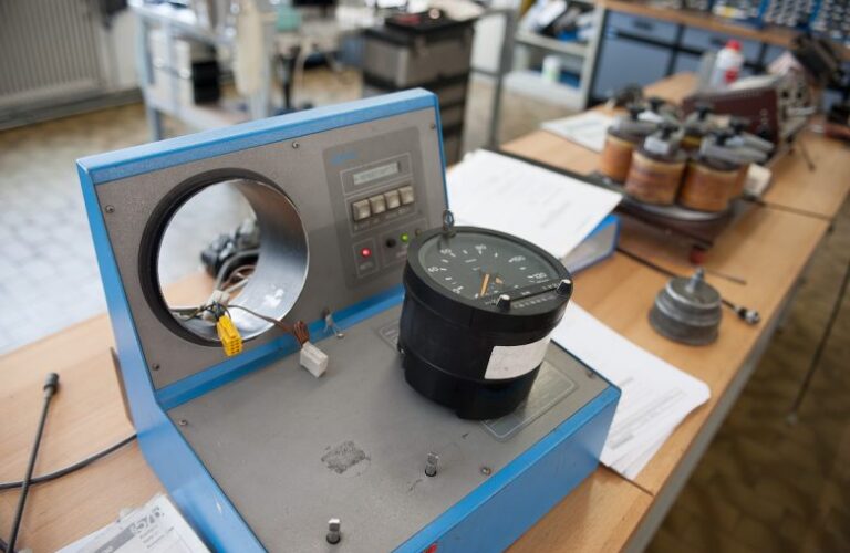 oldtimer-instrumente-dolzer_classic-portal_052