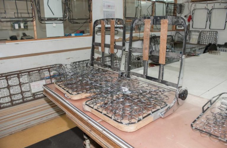 pfk-federkern-oldtimer-sitz-hersteller_classic-portal_039