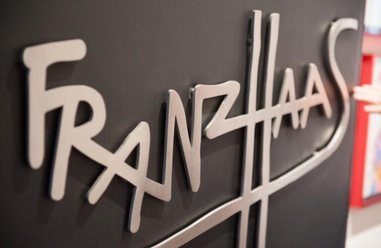 plantitscherhof-oldtimer-hotel-meran-suedtirol_classic-portal_306