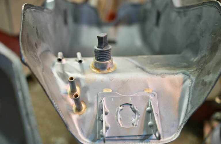 seidler-oldtimer-tank-sanierung_classic-portal_020