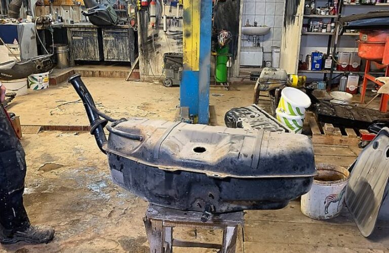 seidler-oldtimer-tank-sanierung_classic-portal_043