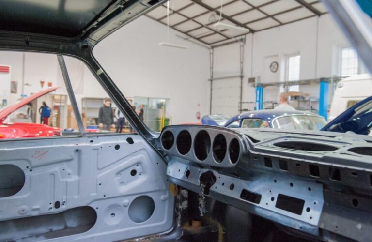 vehicle-experts-oldtimer-restauration-ungarn_classic-portal_052